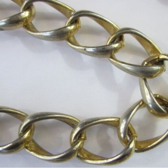 Vintage Chunky Link GoldTone Chain Belt. - Picture 2 of 5